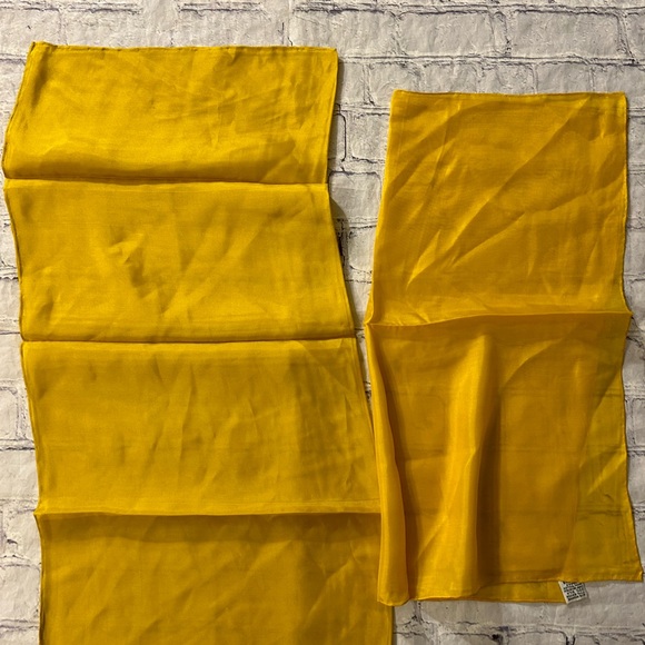 LOT OF (2) MUSTARD GOLD YELLOW HAND ROLLED VINTAGE SILK BLEND SQUARE SCARVES - Picture 2 of 5